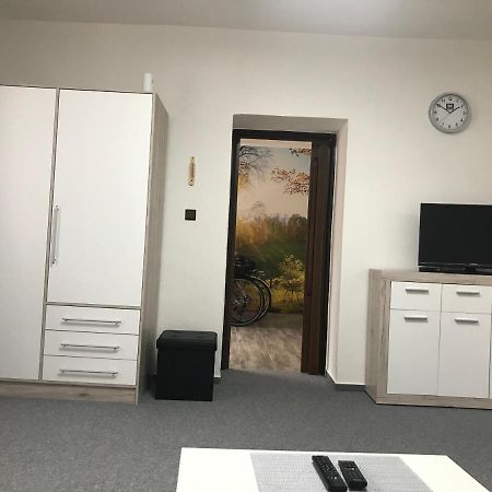 Cyklo-Moto Apartman Lomnice nad Lužnicí Bagian luar foto