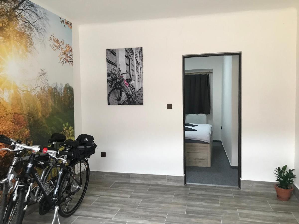 Cyklo-Moto Apartman Lomnice nad Lužnicí Bagian luar foto