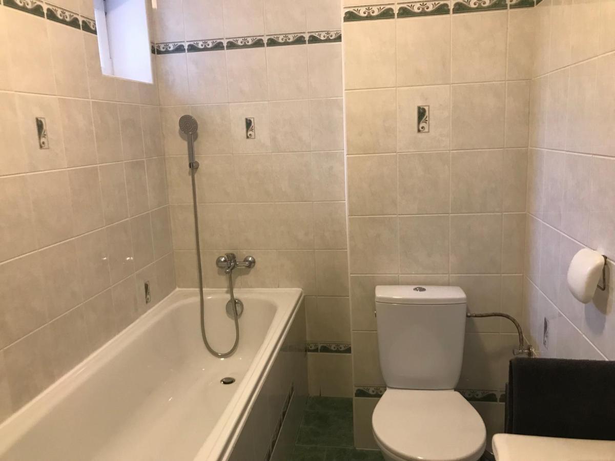 Cyklo-Moto Apartman Lomnice nad Lužnicí Bagian luar foto